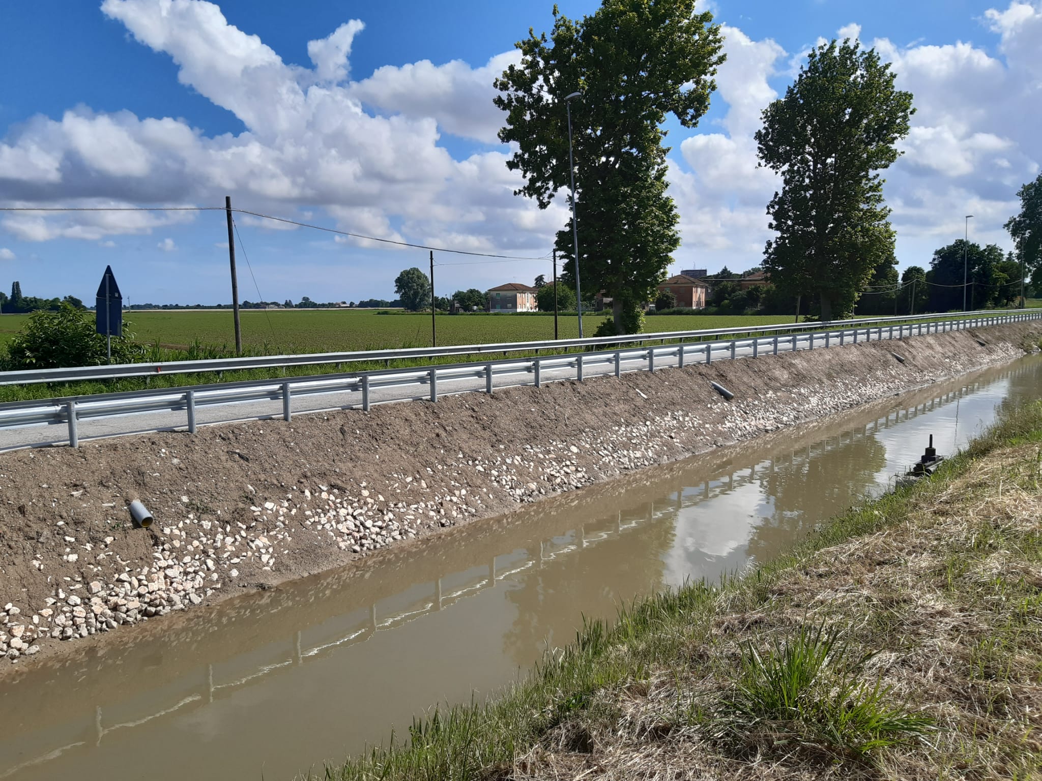 MESSA IN SICUREZZA DI UN TRATTO DELLA S.P.42 A RIDOSSO DEL CANALE CONSORZIALE FANOTTI IN COMUNE DI SAN MICHELE AL TAGLIAMENTO